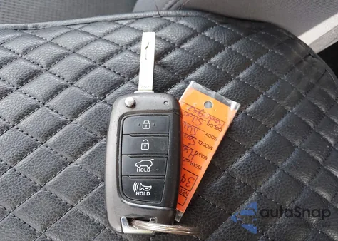 2019 Hyundai Santa Fe Se из США, поврежденный, VIN 5NMS23AD8KH069365